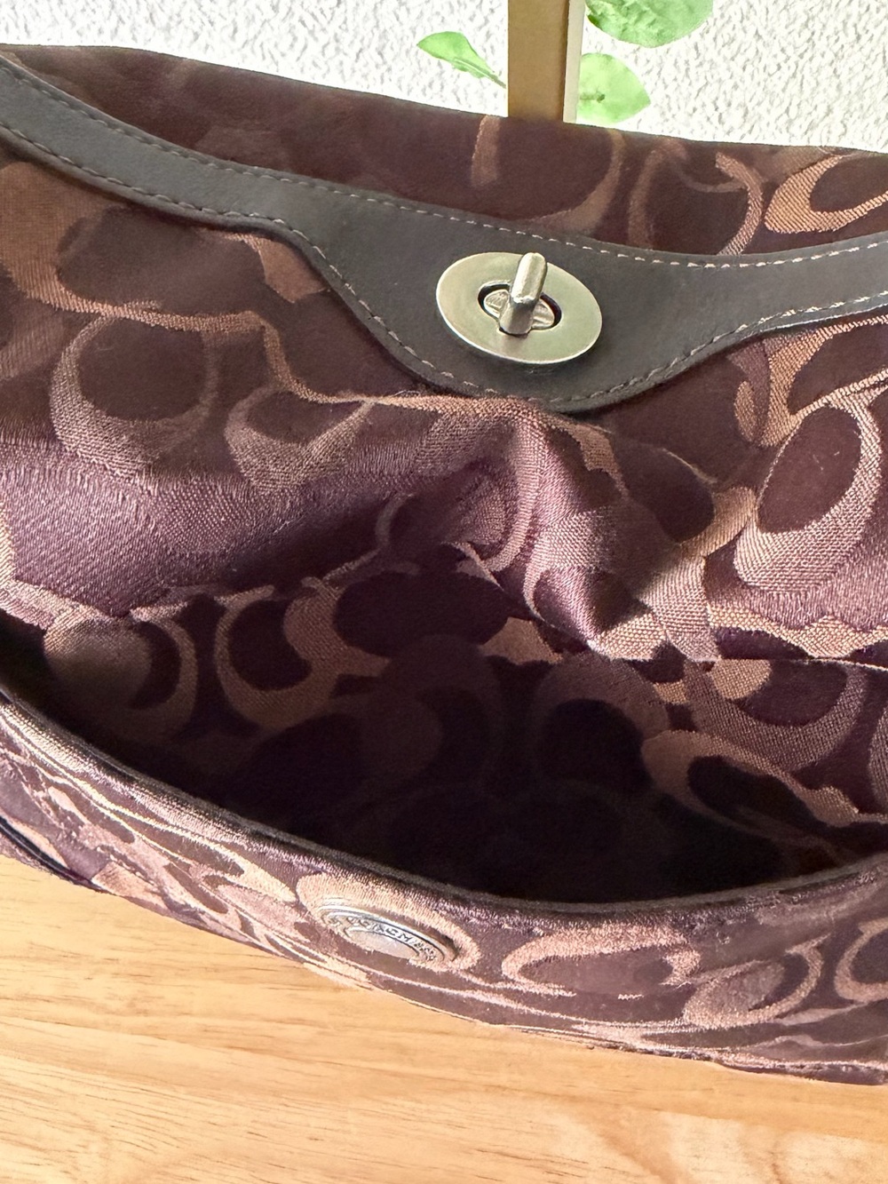 Coach Brown Signature Jacquard Hobo Turn-lock Suede Corners and Bottom Bag - Picture 7 of 15